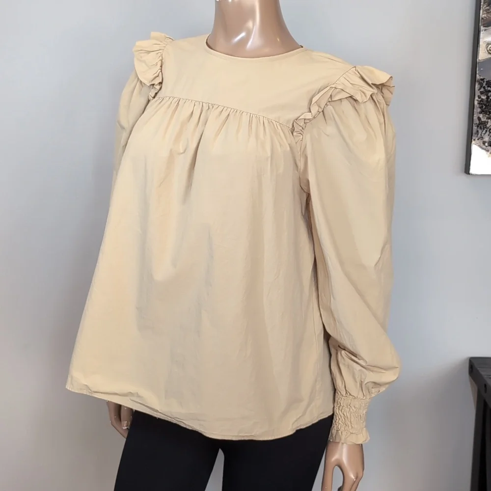 H&M Cream Ruffle Detail Blouse Womens Size Small Long Sleeve Smocked Cuffs - Picture 6 of 15